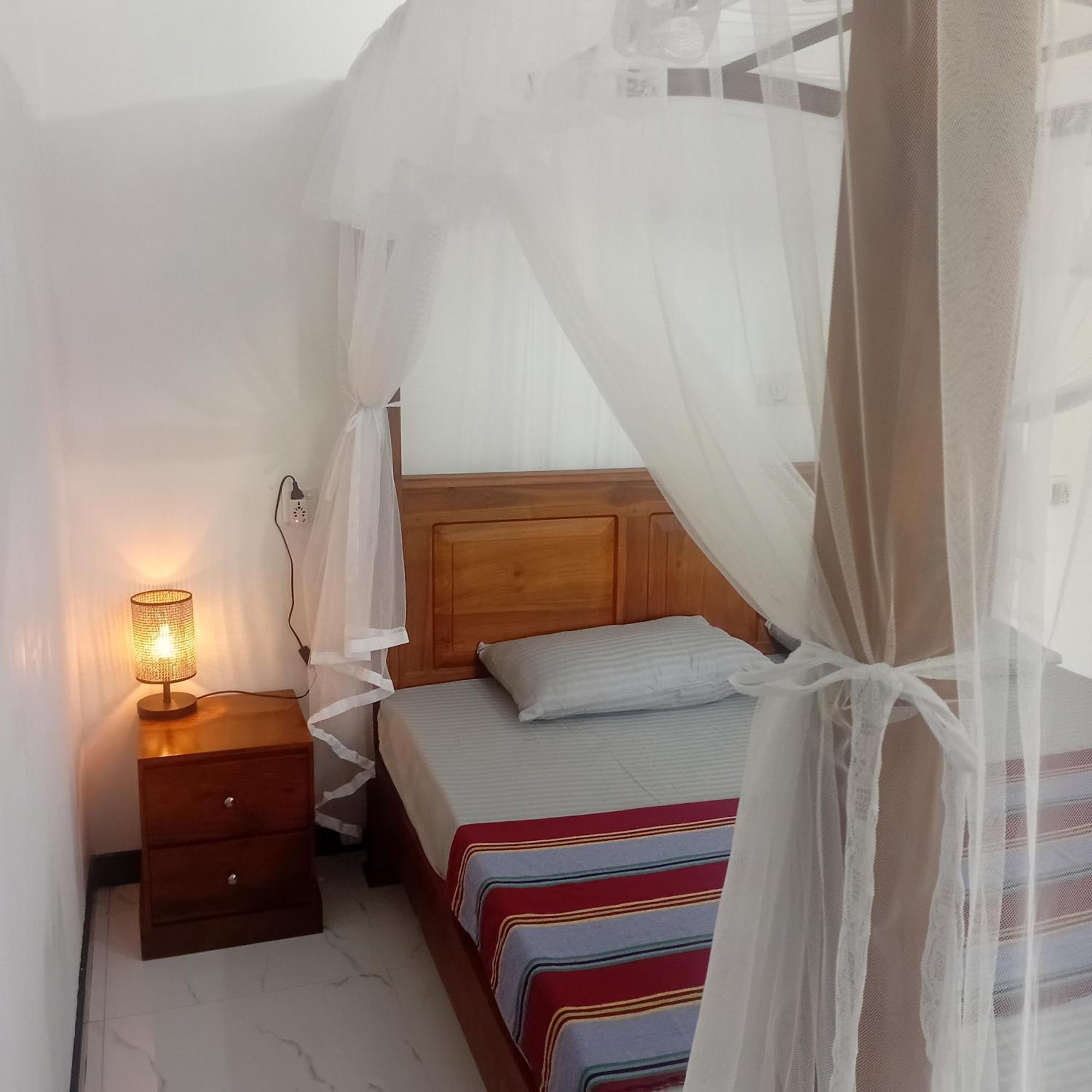Готель Daasa Guest Мірісса Номер фото